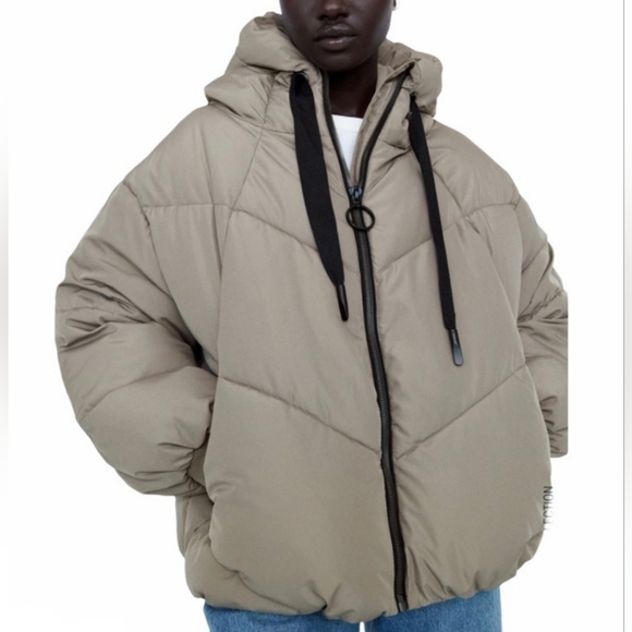 Zara puffer hooded jacket - Picture 1 of 3